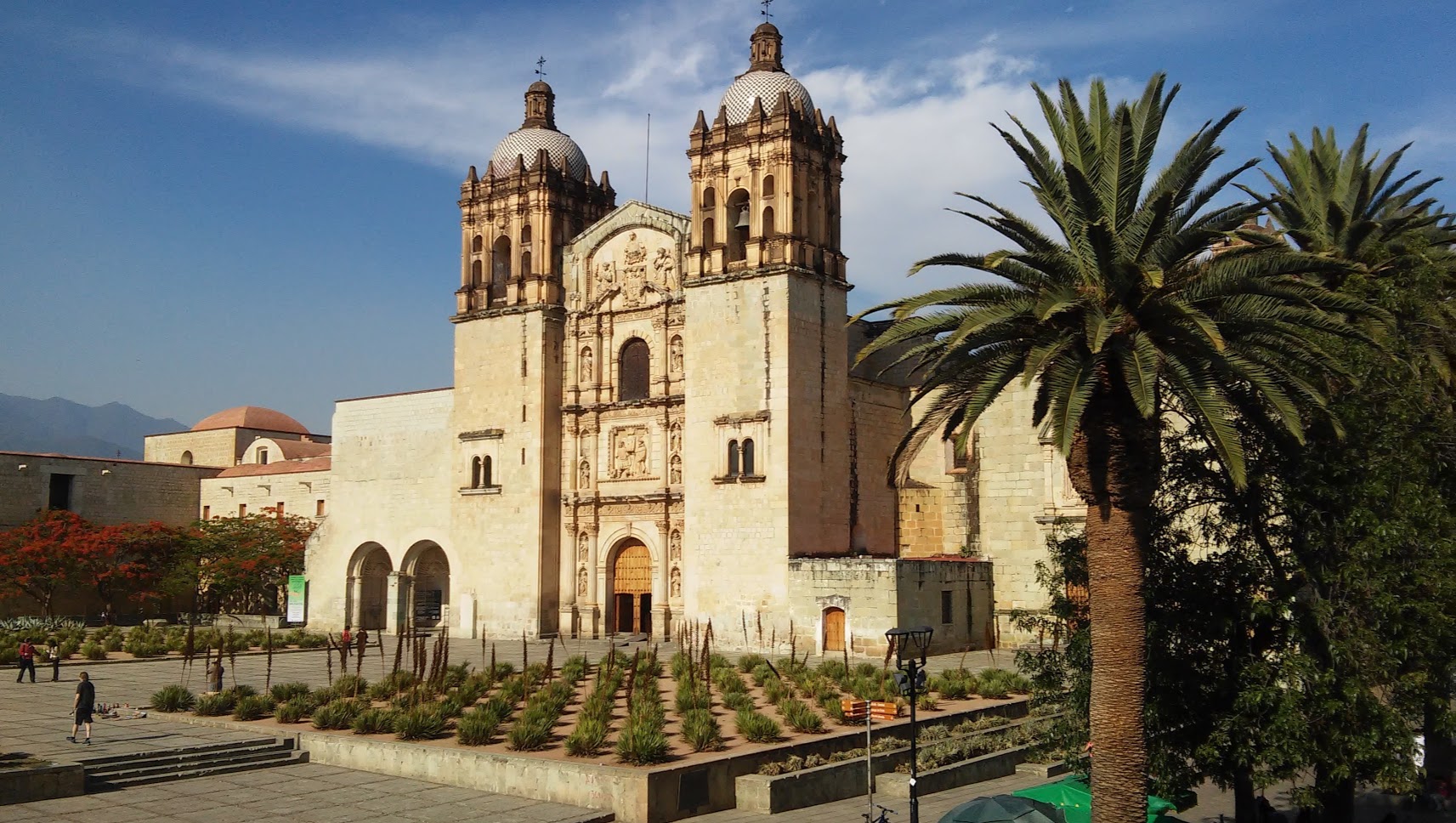 SALON DE EVENTOS – SANTIAGUITO ETLA